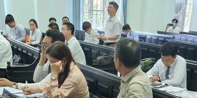 Liên hệ