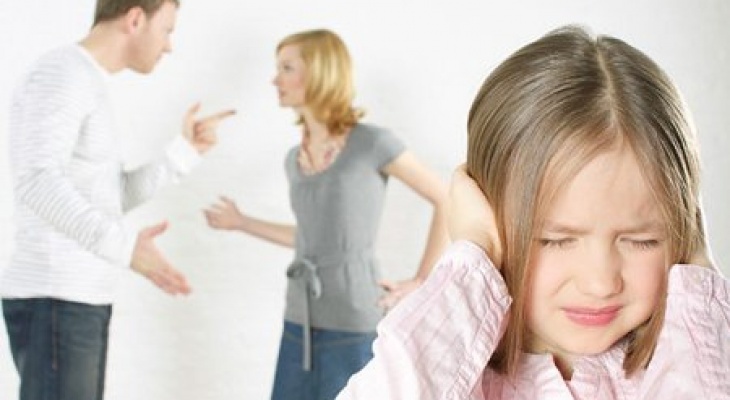 Vợ không cho thăm nuôi con khi chưa ly hôn có đúng không?