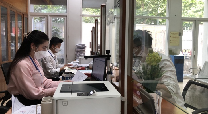 Công chức có phải đóng bảo hiểm thất nghiệp không?