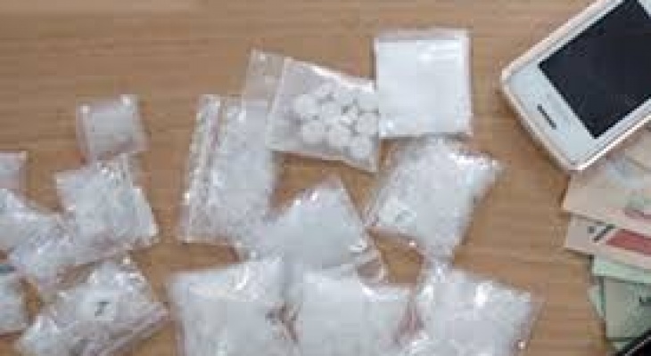 Khách tự ý mang ma túy đến nhà để sử dụng thì chủ nhà có bị xử lý tội chứa chấp sử dụng trái phép chất ma túy không?