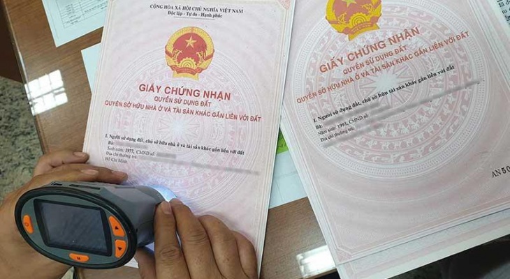 Có được chuyển mục đích đất đang thế chấp ngân hàng không?